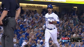 ARI@LAD: Ethier clubs a three-run shot to widen lead