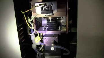 Holometrix µ Flash Thermal Properties Instrument