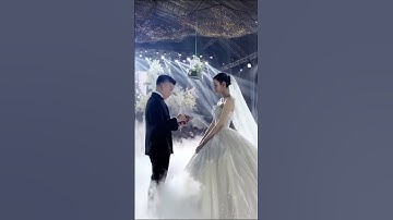 Chưa chịu buông, NYC của Viết Vương khơi lại chuyện cũ với chồng Hoa hậu Đỗ Thị Hà. 