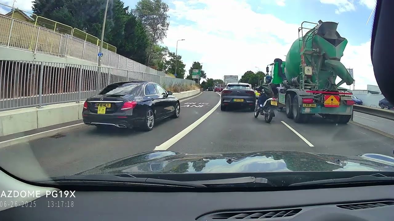 Drive with Amy #207 Bicester to John Radcliffe Hospital Headington Oxfordshire London UK