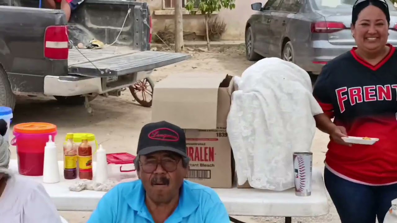 EL COMPA DEL FRESNO los saluda presenciando el juego entre FRESNO Y COREA  para todos mis fresneros🙏