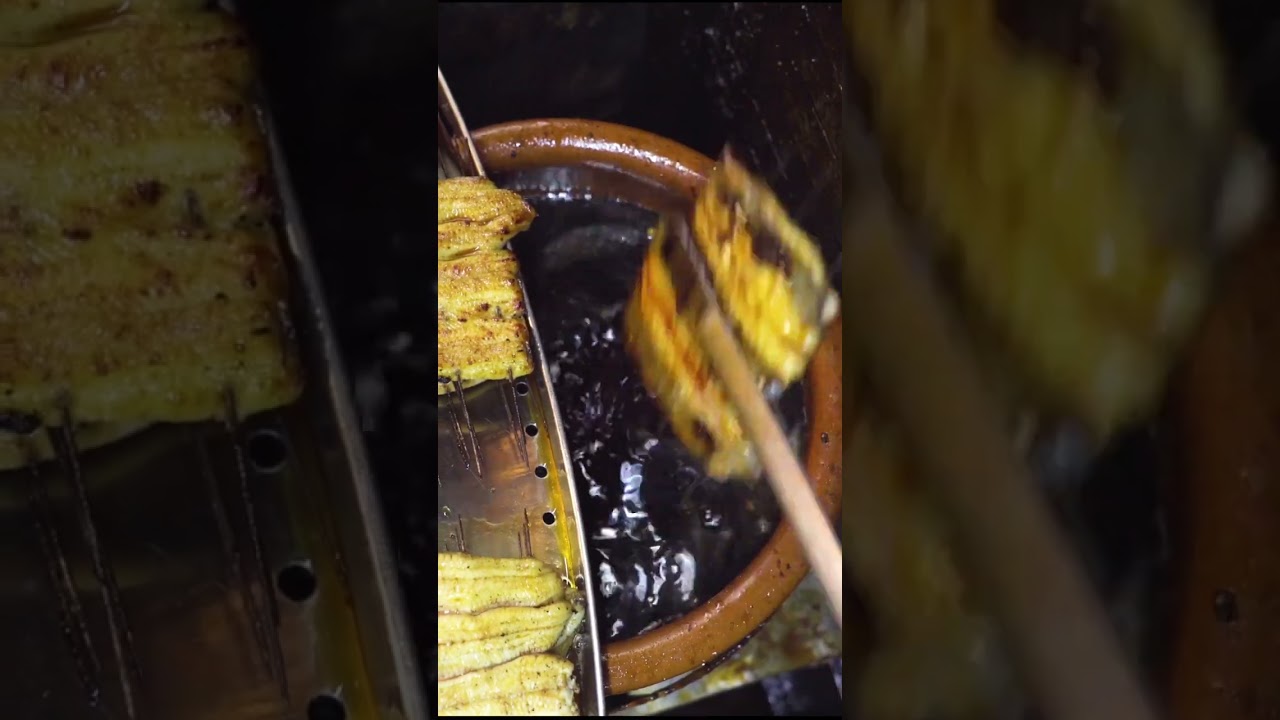 Best Collaboration of Charcoal-grilled Eel and Fluffy Egg!!
