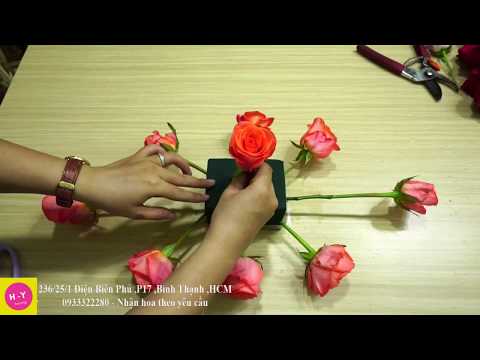वीडियो: ईस्टर स्मारिका - फूलों की व्यवस्था