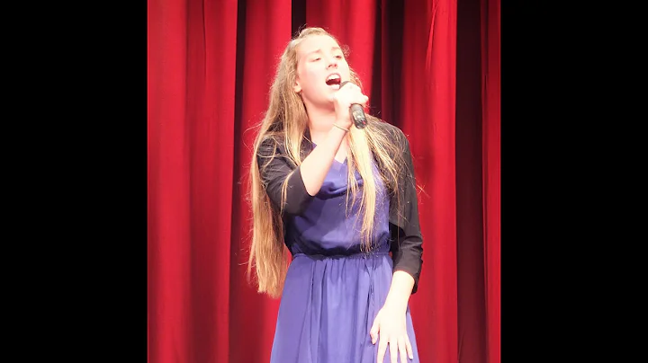 Julia Debowska (15) sings Come Back to Sorrento (T...