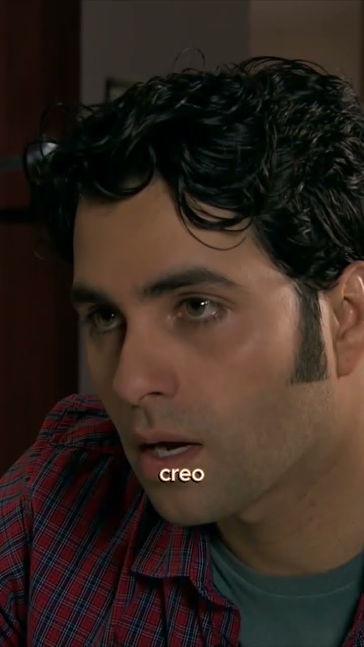 Yo tratando de advertir a mi amiga de su nuevo cucaracho ? #hastaelfindelmundo #tlnovelas