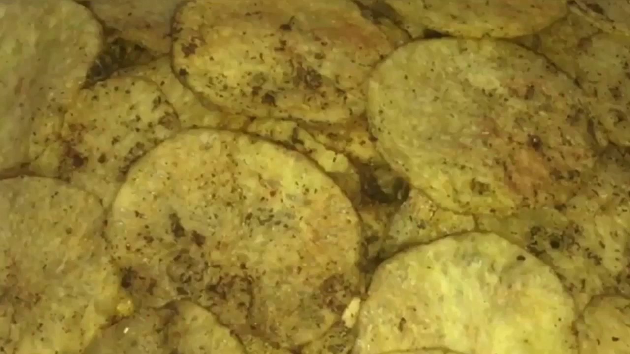 Homemade Pudina Potato Chips In Microwave YouTube
