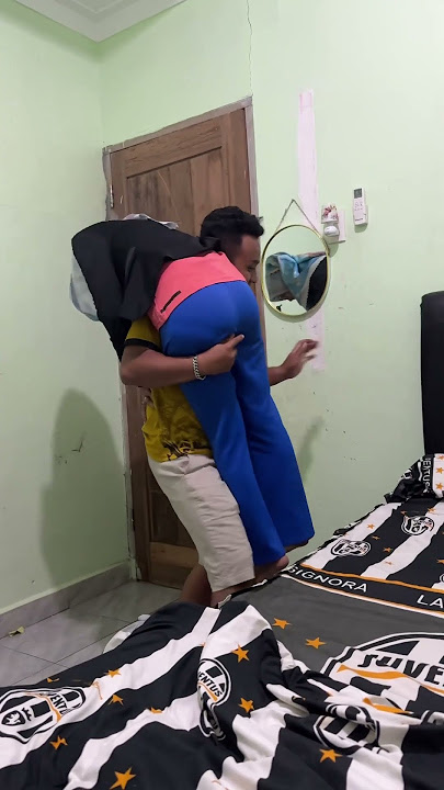 Waduh mau nge cas ada anak anak #keripikkentangmasboy #shorts #youtube #youtubeshorts #likee