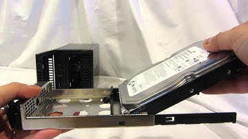 NETGEAR ReadyNAS Quick Installation and Hard Drive Replacement with Tool-Less Hard Drive Tray