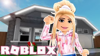 First Time Playing Brookhaven and My House caught on Fire! Roblox Brookhaven 🏡RP by Jenni Simmer 6,958 views 3 years ago 10 minutes, 59 seconds
