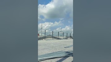 cẩu kéo  ép  cọc bê tông..ai cần liên hệ sdt.0946110323.hoành.  ở  kiên giang.