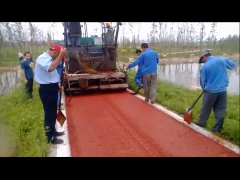 Видео: Дясната пета падна в асфалта