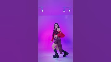 Thumbnail of JENNIE, Dua Lipa- "Handlebars" dance cover #coachella2025 #JENNIE #Jenchella #shorts