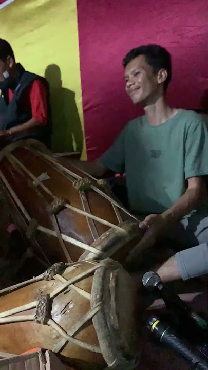 Salaki batur kenbae asal loba barang bere 🎹😁
