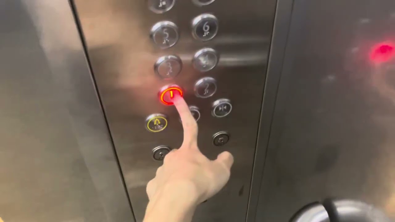 KONE Monospace Lifts @ Novelty BizCentre