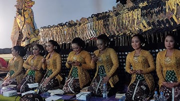 penampilan sinden karo wiyogo WARGO LARAS pancen ora mboseni blas, gayeng polll