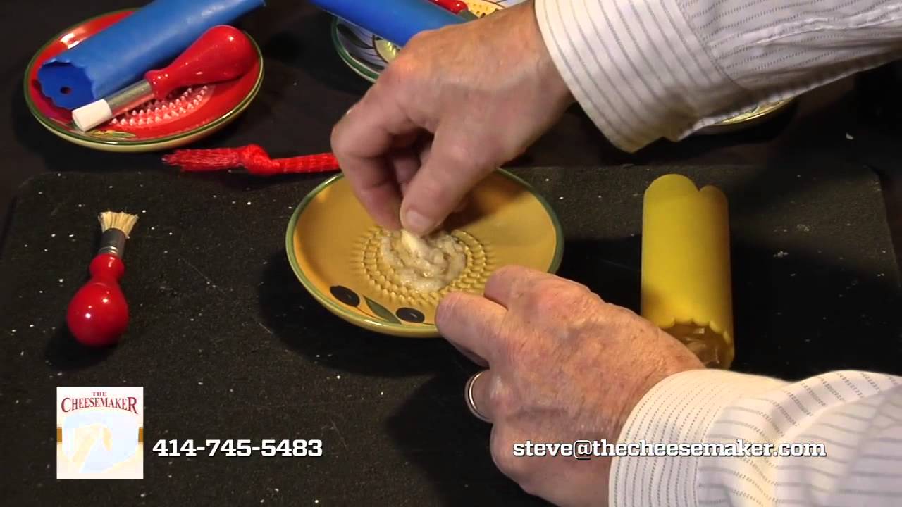 Cheese & Garlic Grater Plate With Peeler And Brush - Grater Plates - Garlic  Plate And Brush