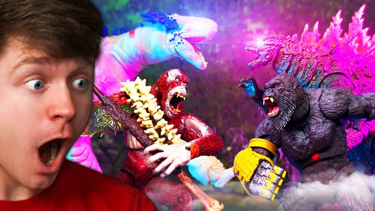 Reacting to GODZILLA x KONG the FINAL BATTLE! (Stop Motion)