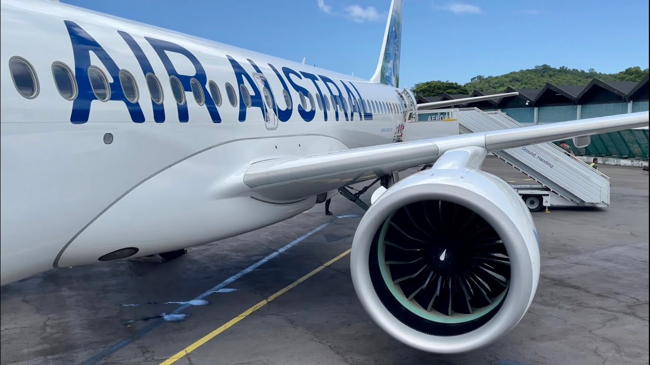 Air Austral A220-300 (F-OMER) Nosy Be MADAGASCAR to Saint Denis REUNION