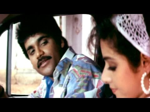 govinda-govinda-movie-||-beautiful-love-scene-between-nagarjuna-&-sridevi