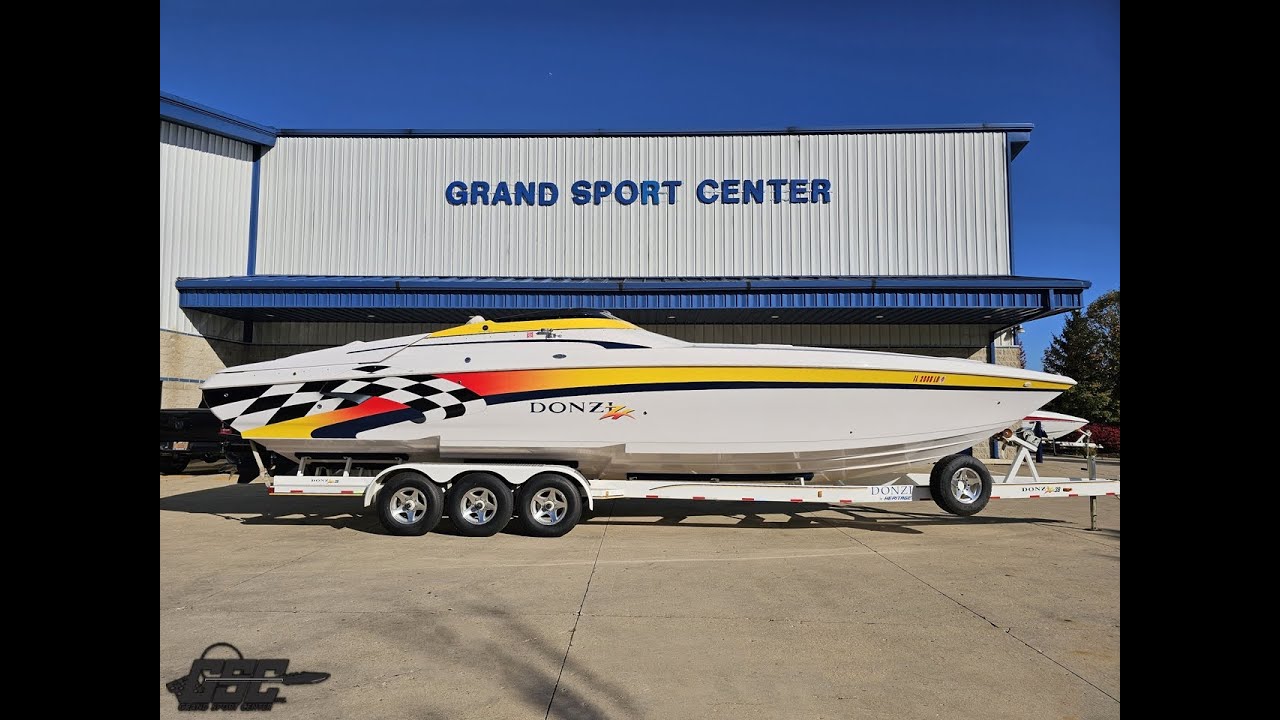 Used 2003 Donzi 38 ZX, 60156 Lake in the Hills - Boat Trader