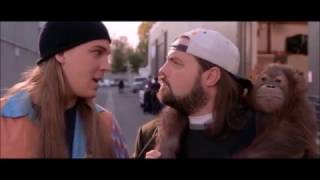 Jay and Silent Bob kick some snowflakes asses