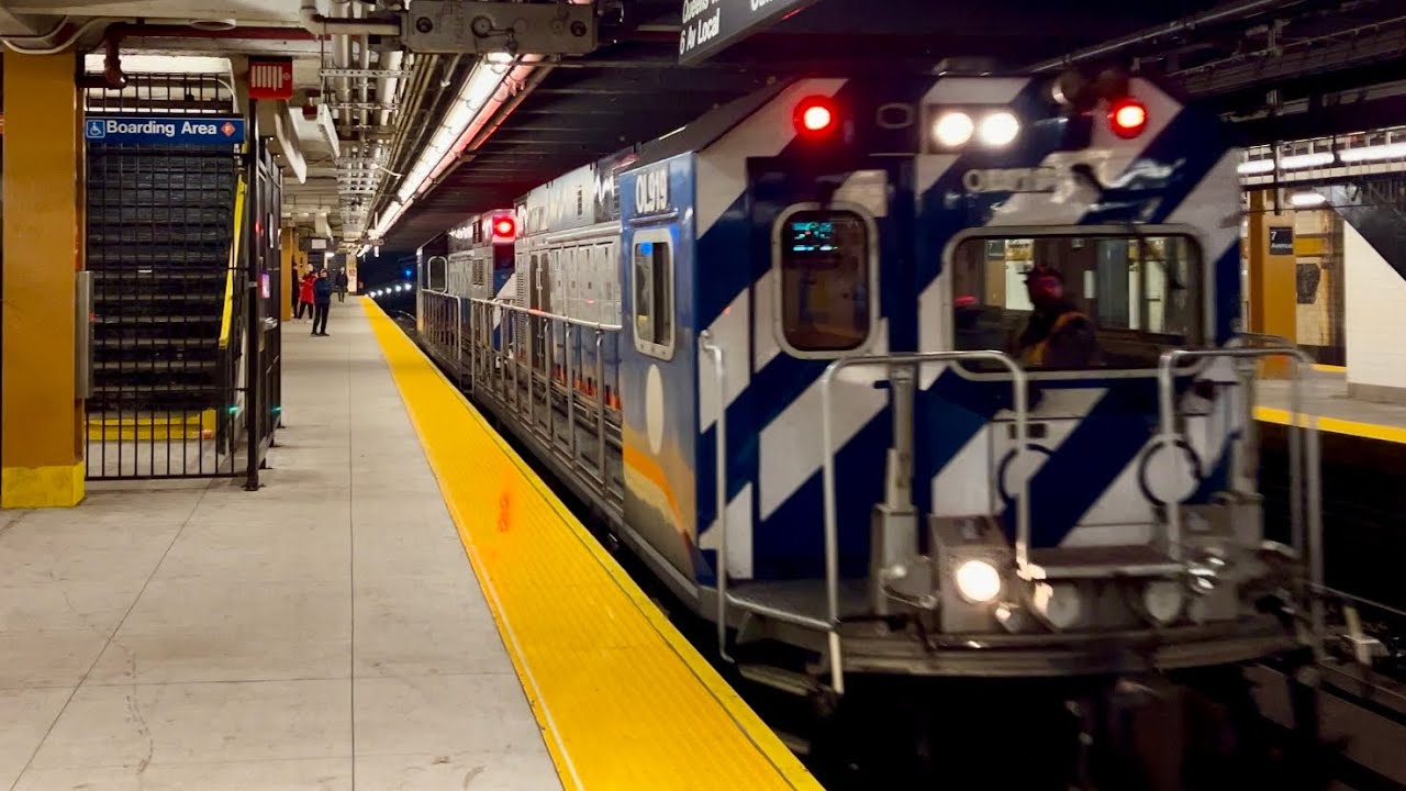 [MTA]: R156 MotivePower Locomotive OL919 and OL929 Bypassing 7th Avenue ...
