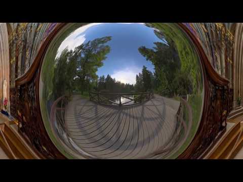 360° Traversing a flat Worm Hole