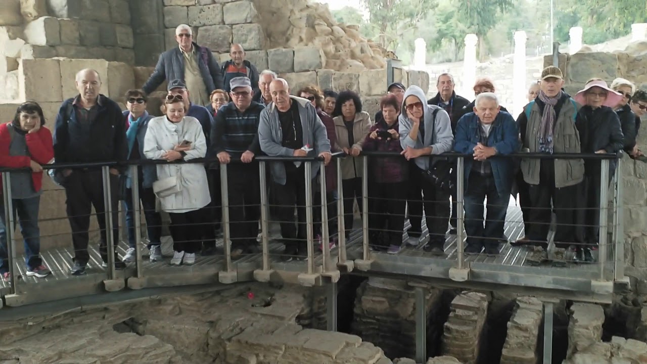 סיור בבית המרחץ בבית שאן