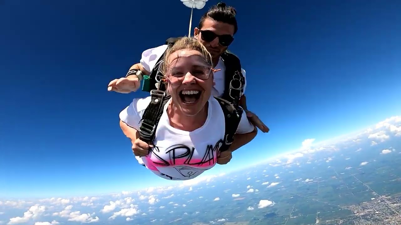 Kimberly Schultz - Tandem Skydive at Skydive Indianapolis