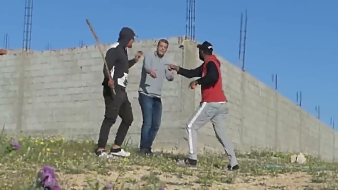 كاميرا خفية شبعة ضحك ، إدخل  صاحبك لدار يبيعلك أرضك 