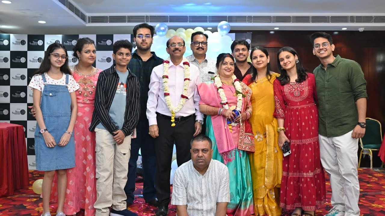 Mama Mami ke 25 saal aur poori family saath ho to celebration aur bhi special 🥰😇 #FamilyTogether😍 p2