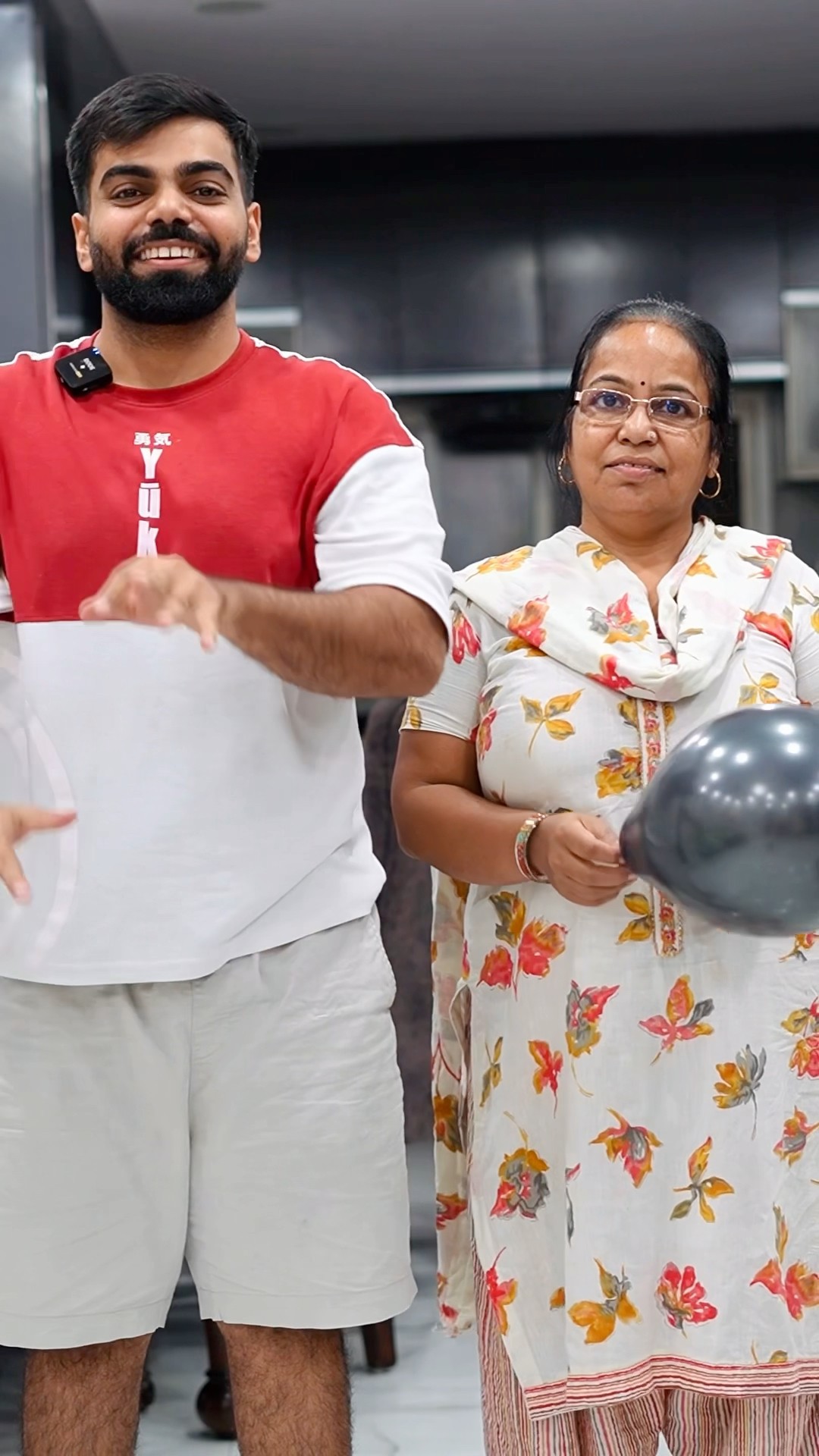 Gaurav or mummy nai nikita k saath ye kya kiya #shorts #youtubeshorts #gauravaroravlogs