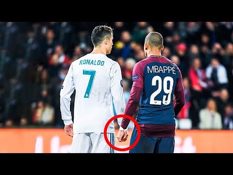 КОГДА ФУТБОЛИСТЫ ПРОЯВЛЯЮТ УВАЖЕНИЕ!