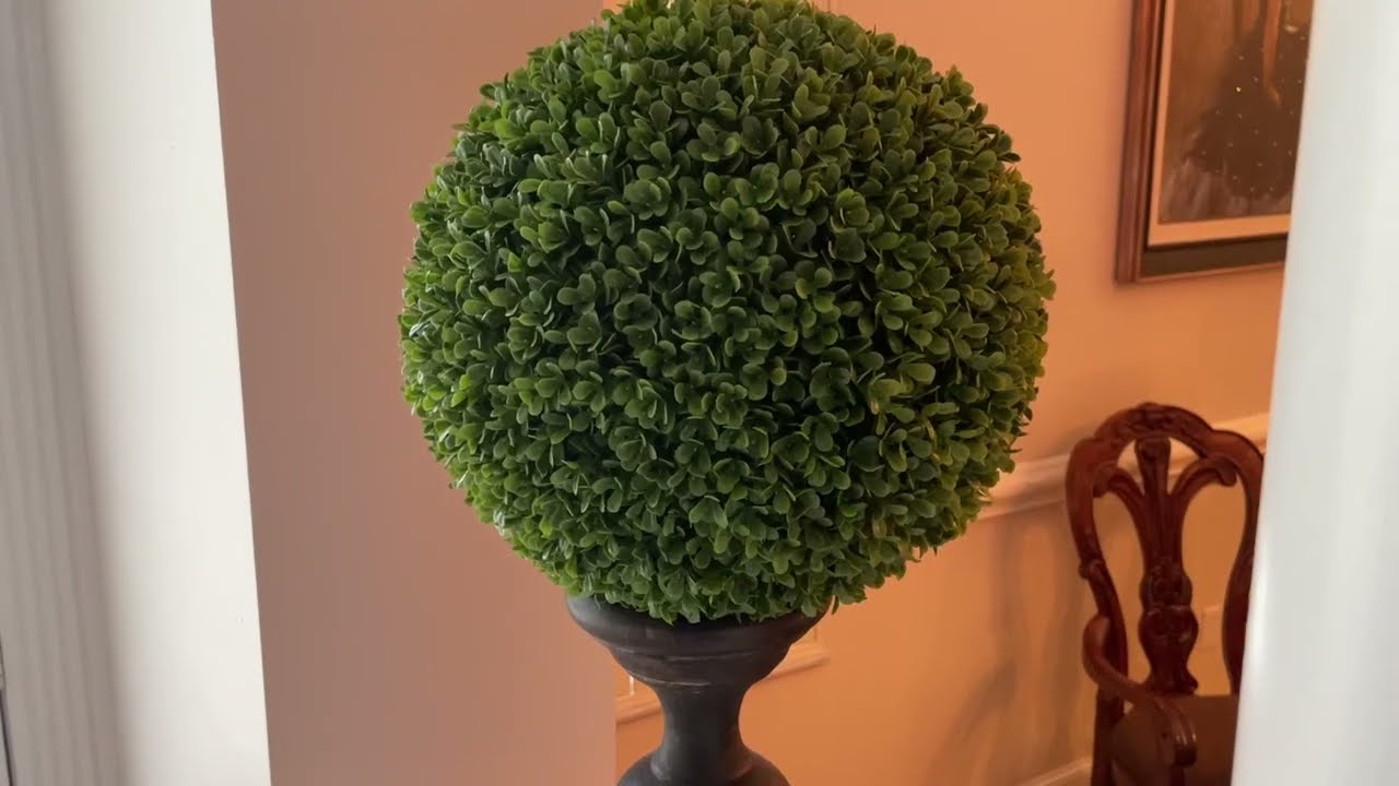 Sunnyglade 2 PCS 10 inch 4 Layers Artificial Plant Topiary Ball Faux Boxwood Decorative Balls for Ba