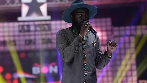 M.anifest - Performance @ KOD's Rhythms On Da Runway 2017 | Ghana Music.com Video