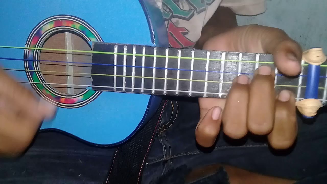 Mungkin versi ukulele keren  YouTube
