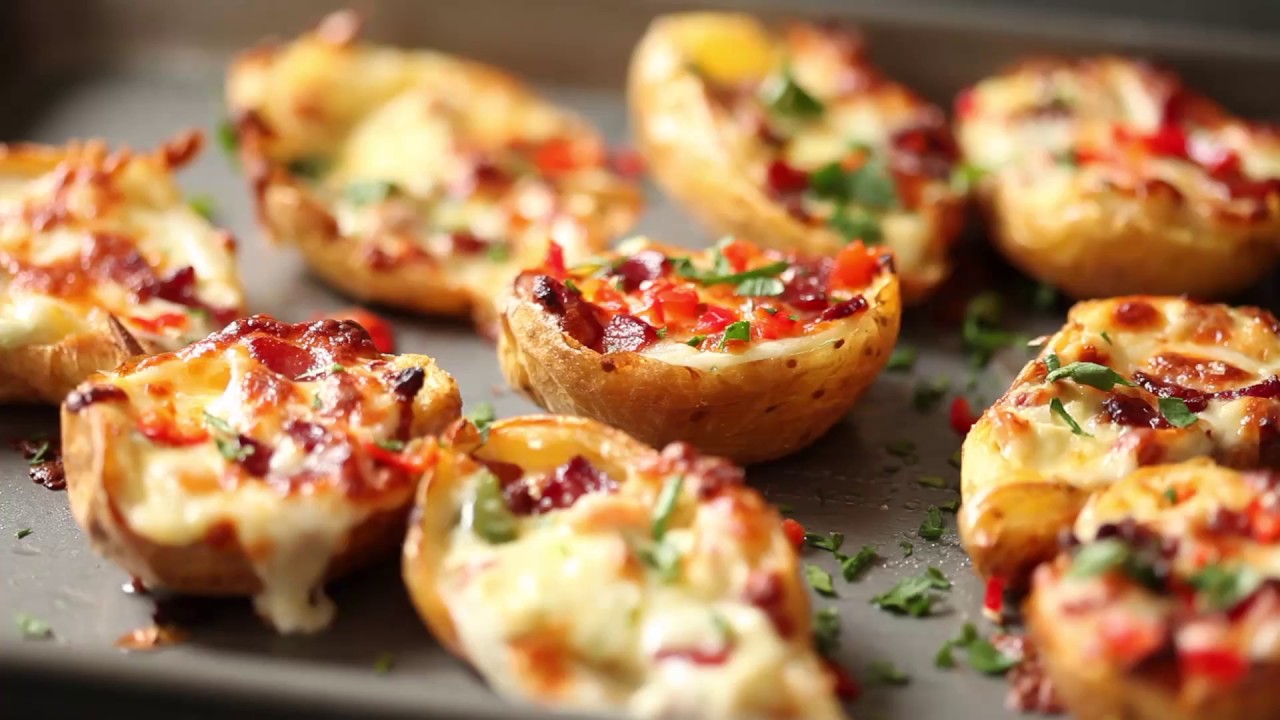 Cheesy jalapeño popper potato skins