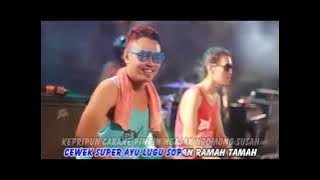 Arif Citenx - SALAMAH ( M/V) Ben Edan Live Bali