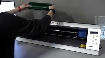 Vinyl Cutter Loading