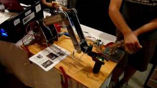Intuitive Robotic Arm Interface (3 of 4)