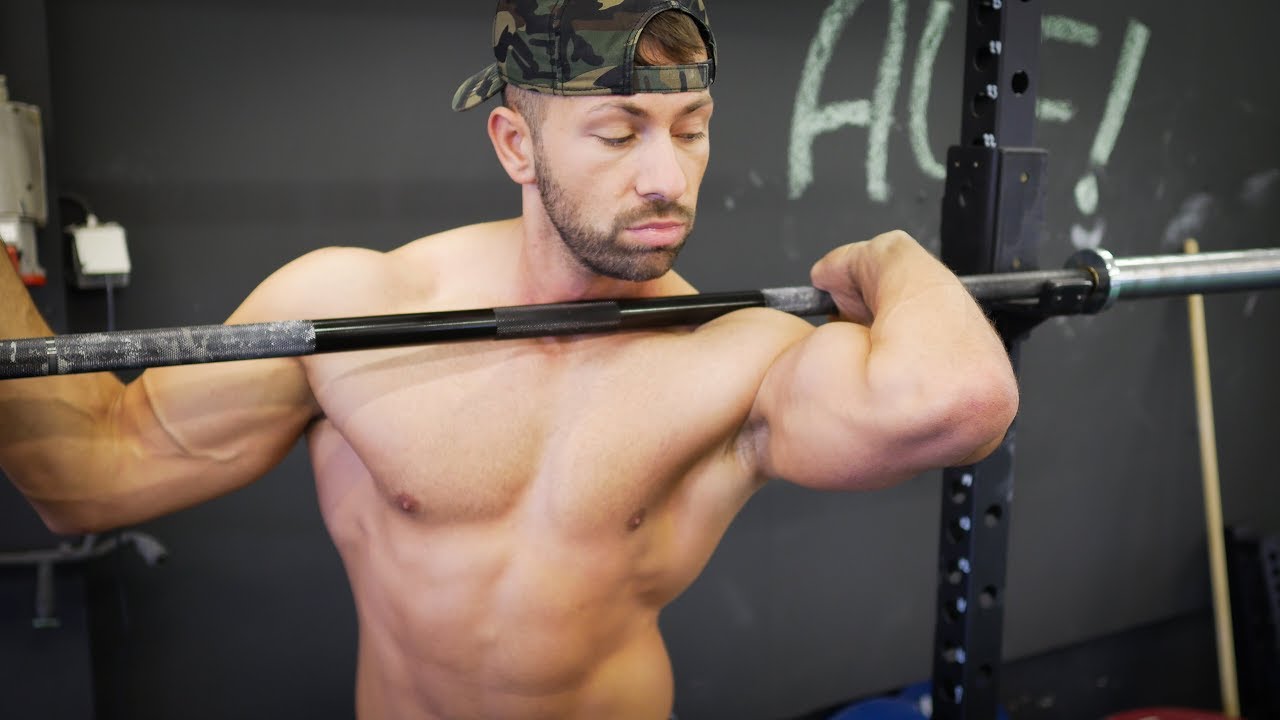 FRONTKNIEBEUGE: Bessere Ablage