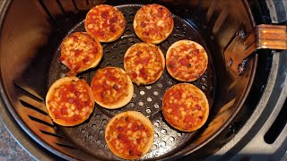 Air Fryer Frozen Pizza Bagel Bites! 🍕🥯😋