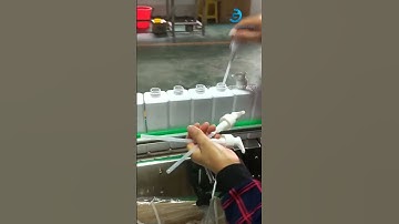 Epidemic period disinfectant liquid tracking nozzle bottle 2 head filling capping machine