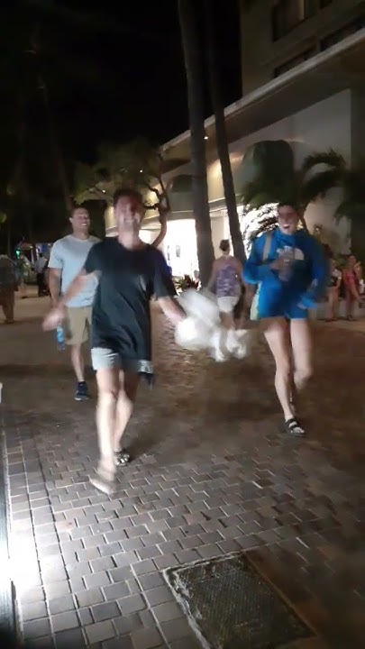 August 21 Bushman scares people screaming and running - YouTube