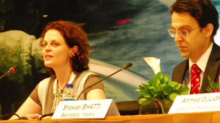 Global food, from diversity to security in a changing world