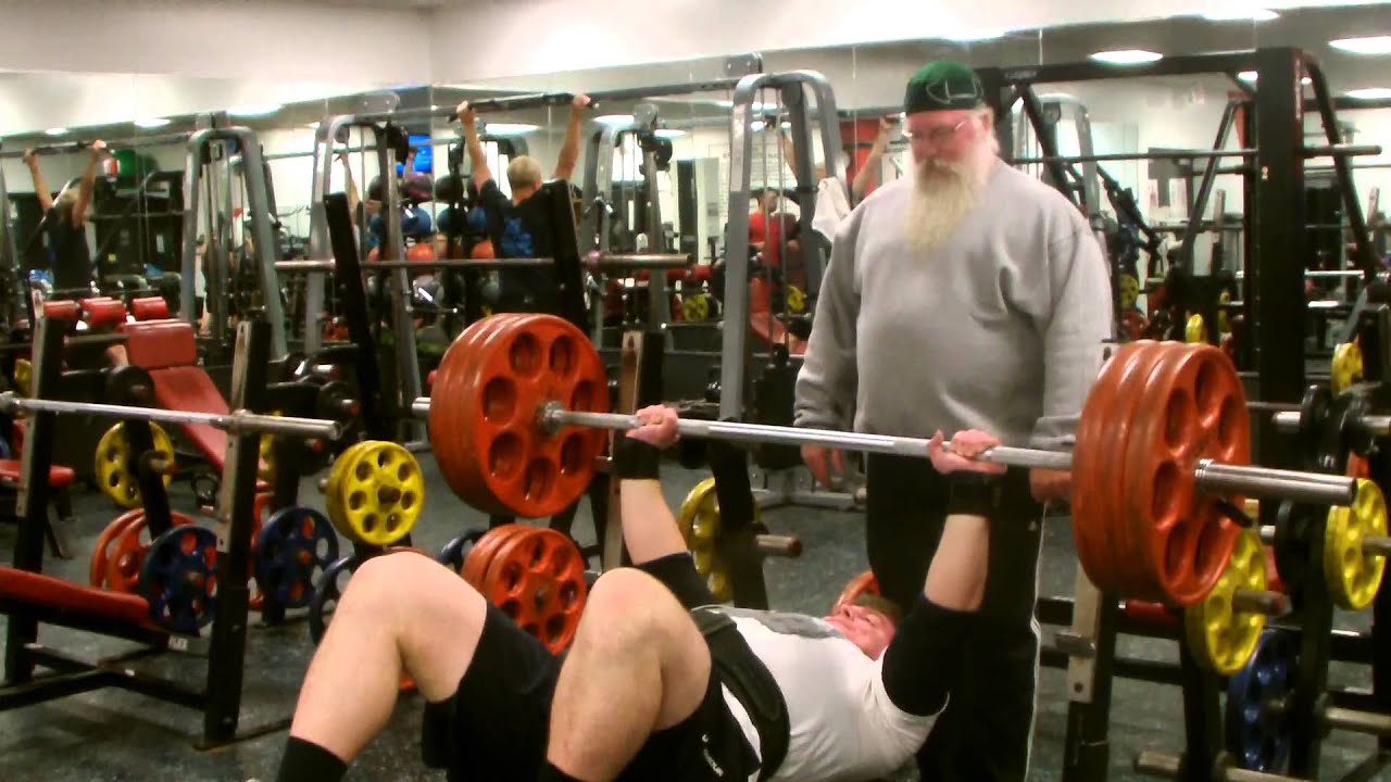 Bench Knockout How to Knockout Abs and Bench Pressing at the same time! - YouTube