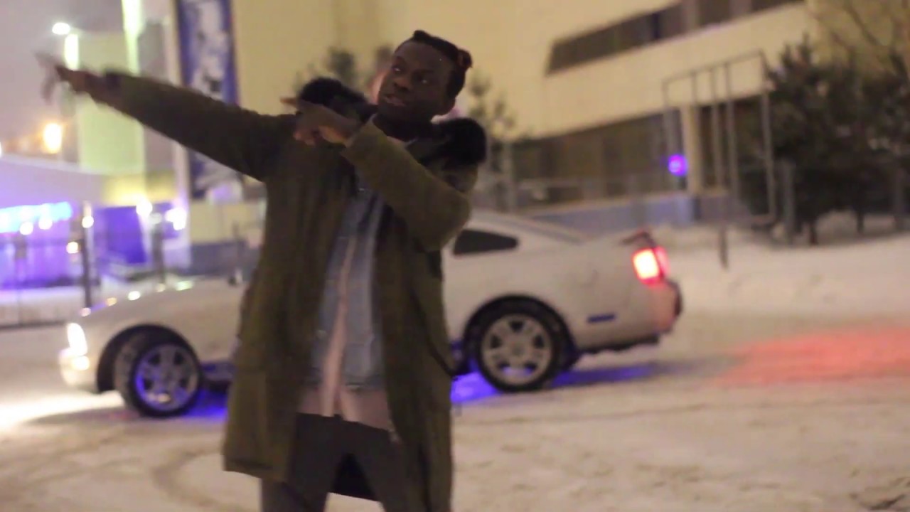 Axel - Cash ( music video)