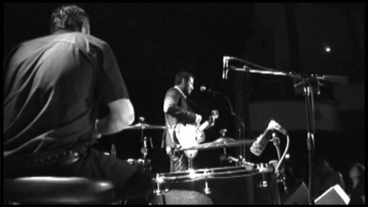 Sleduj "Save Yourself" Live - Rocco DeLuca na YouTube Sleduj "Save Yourself" Live - Rocco DeLuca na YouTube