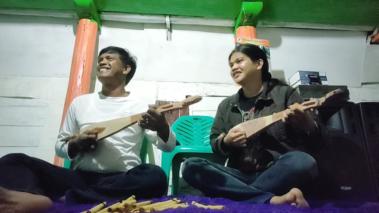 Dagoh tabonai hamuna,, DUET HASAPI ( MASTER KECAPI SIDAURUK)