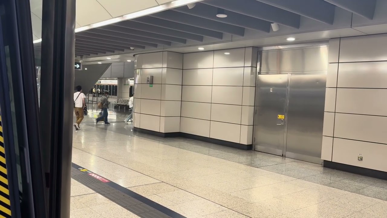 東涌綫K-train由(南昌至香港)V613/V813(離開-青衣特別班次!!!)